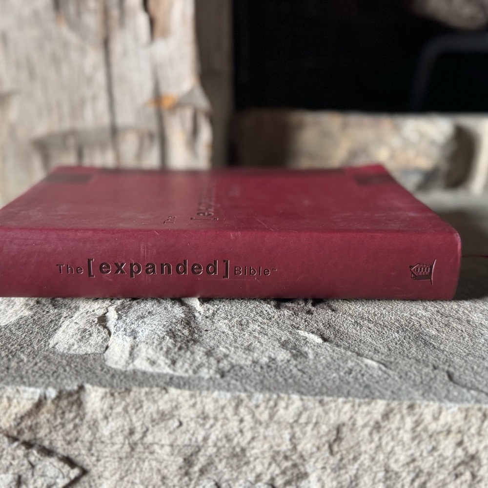 The Expanded Bible in Red
